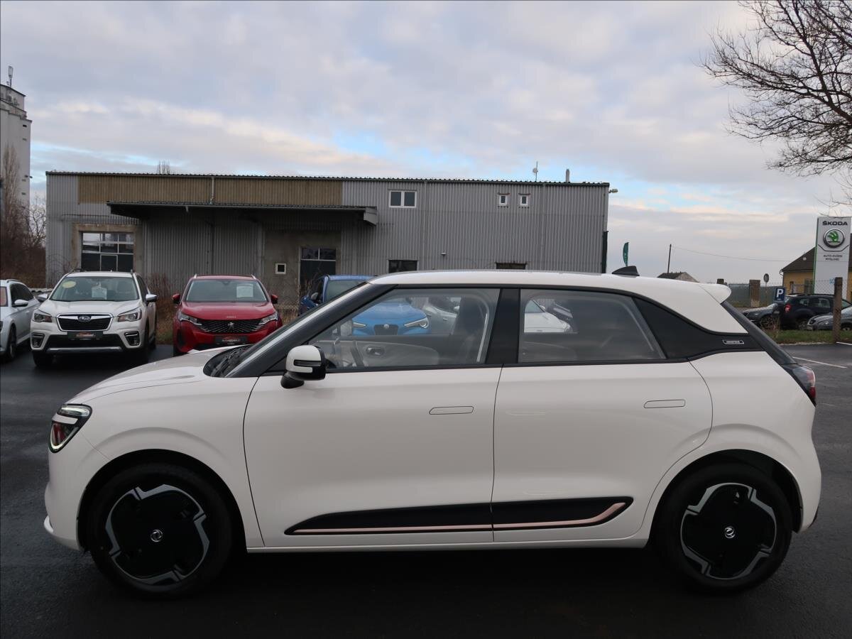 Dongfeng Box Hatchback 0,0 70 kw