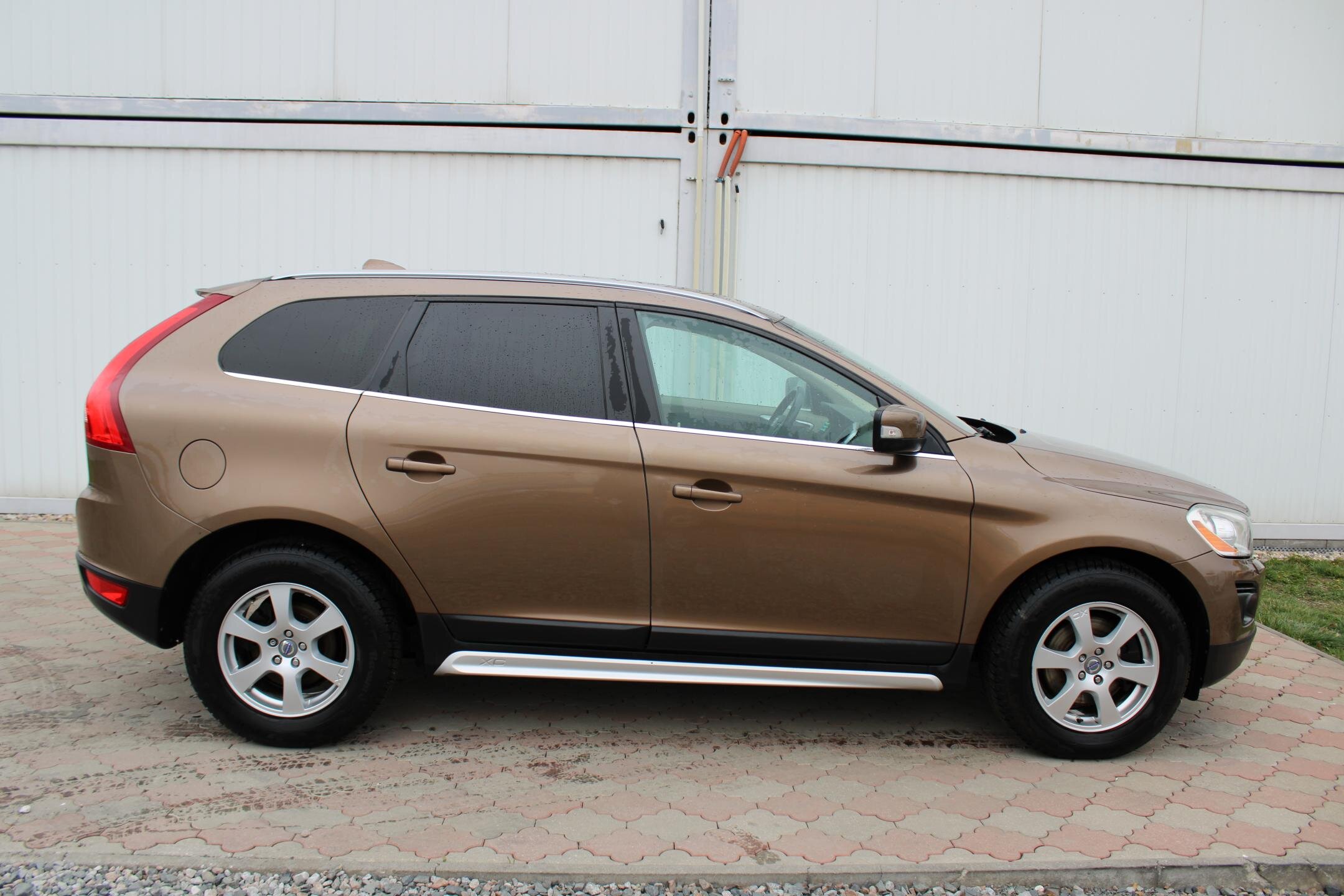 Volvo XC60 SUV / Terénní 2,4 l 129 kw