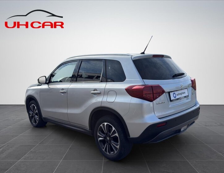Suzuki Vitara SUV / Terénní 1,4 l 103 kw