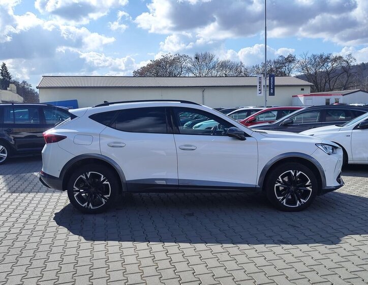 Cupra Formentor SUV / Terénní 1,5 l 110 kw
