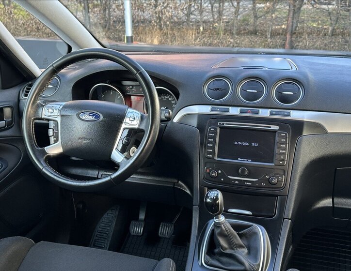 Ford S-MAX MPV 2,0 l 103 kw