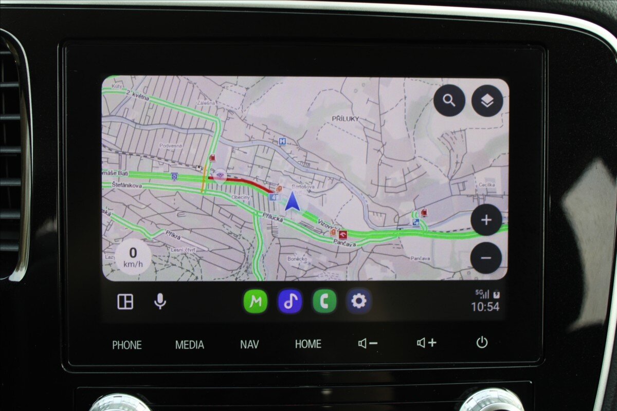 Mitsubishi Outlander SUV / Terénní 2,0 l 110 kw