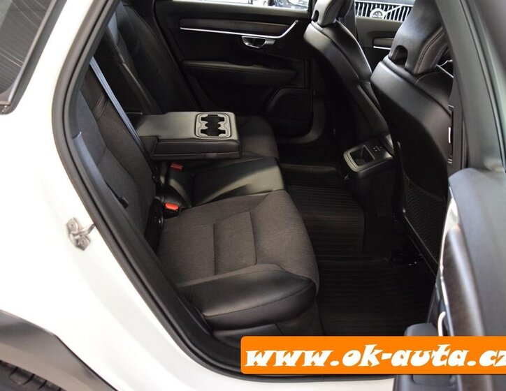 Volvo V90 Kombi 2,0 l 140 kw