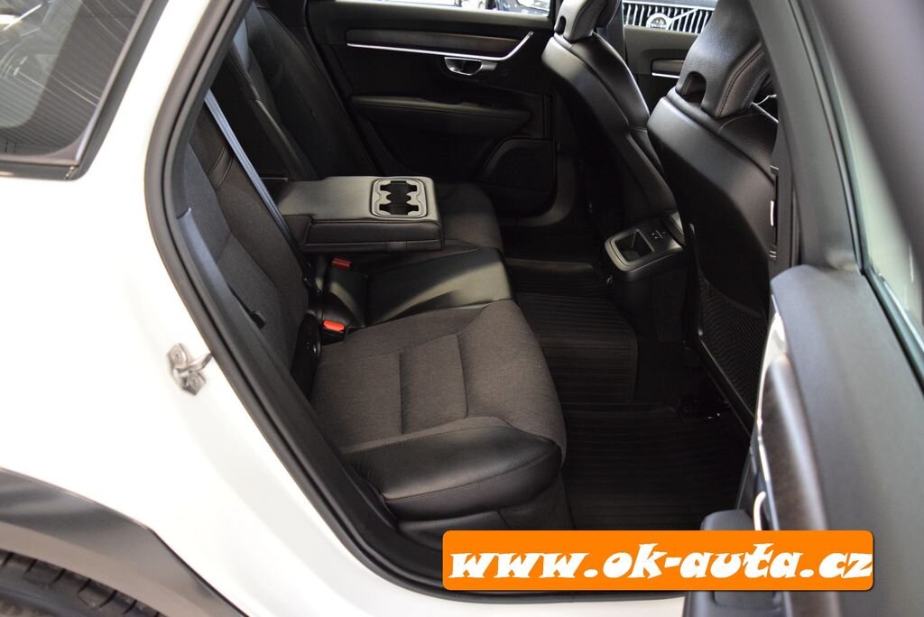 Volvo V90 Kombi 2,0 l 140 kw