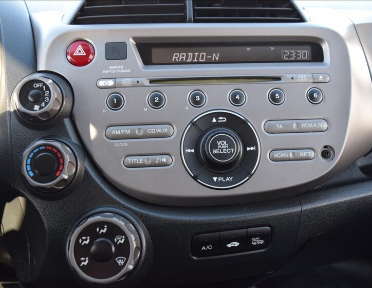 Honda Jazz Hatchback 1,2 l 66 kw