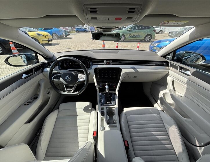 Volkswagen Passat Kombi 2,0 l 147 kw