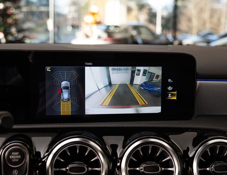 Mercedes-Benz Třídy A 12