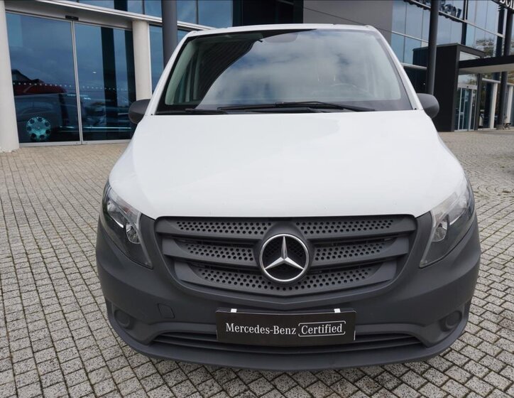 Mercedes-Benz Vito 2