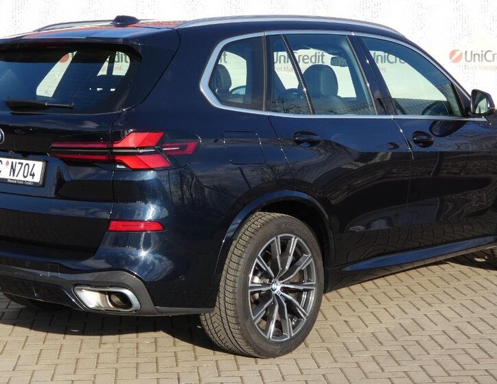 BMW X5 SUV / Terénní 3,0 l 210 kw