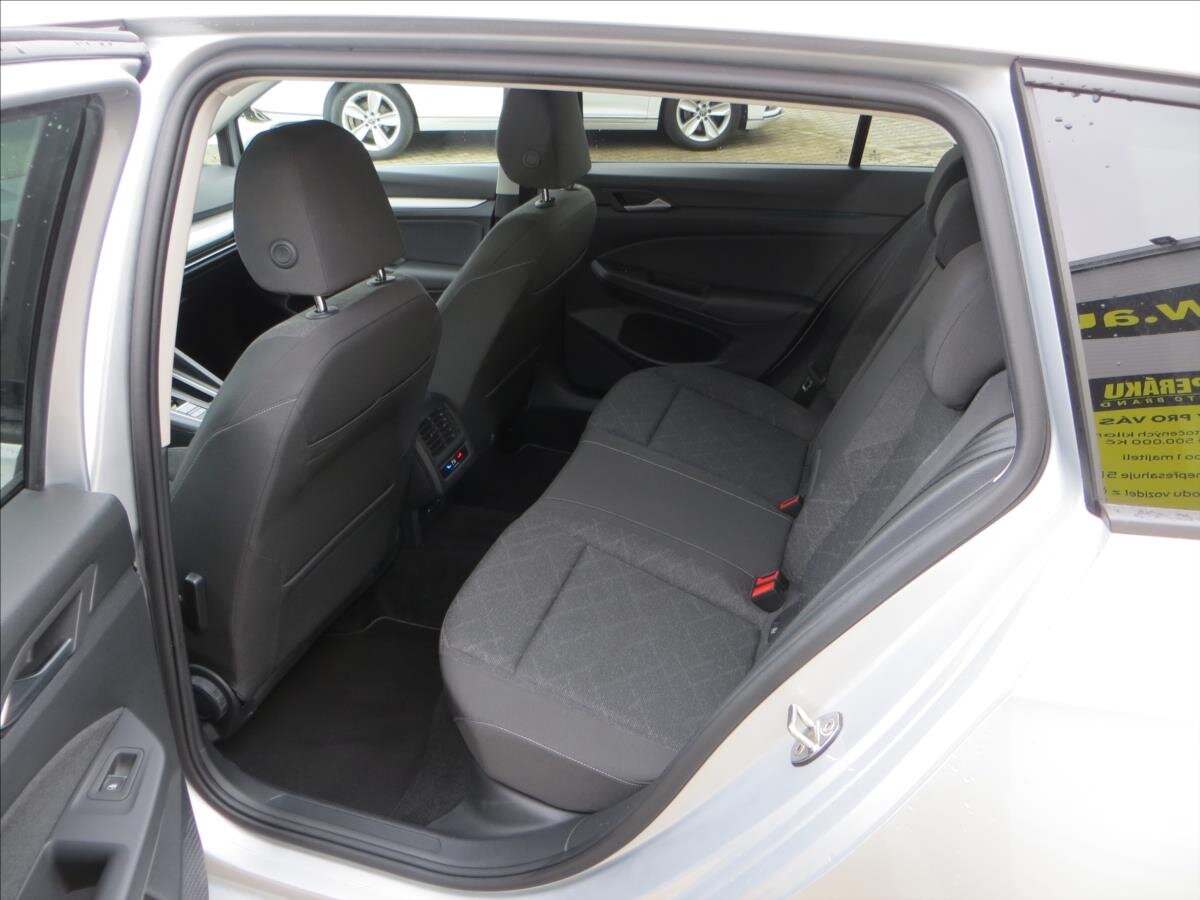 Volkswagen Golf Kombi 1,5 l 110 kw