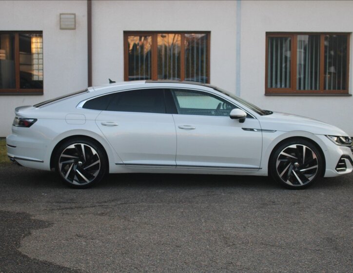 Volkswagen Arteon Liftback 2,0 l 147 kw