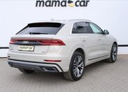 Audi Q8 SUV / Terénní 3,0 l 250 kw