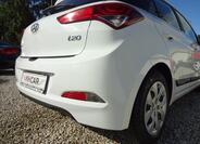 Hyundai i20 15