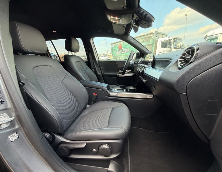 Mercedes-Benz GLB SUV / Terénní 2,0 l 110 kw