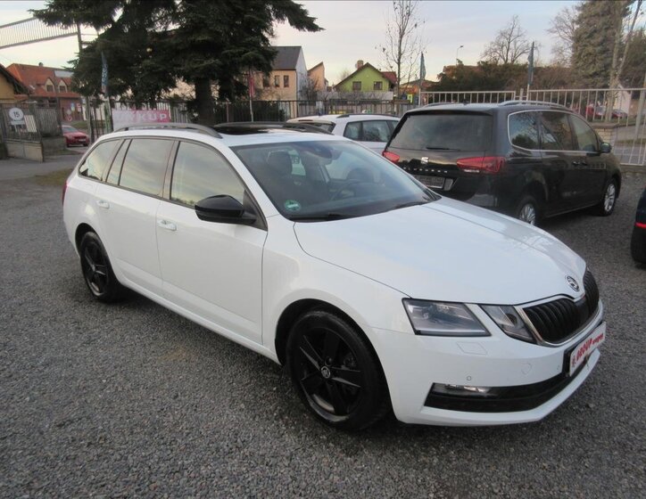 Škoda Octavia Kombi 2,0 l 110 kw