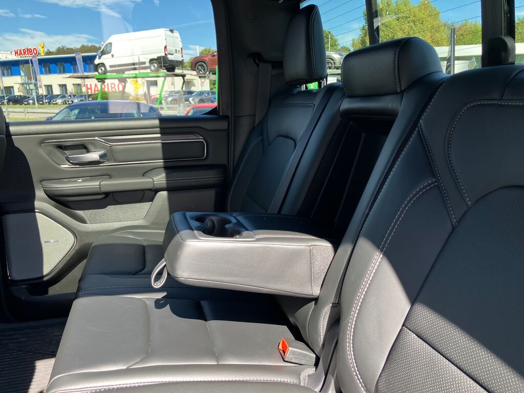 Dodge RAM Pick-up 3,0 l 313 kw