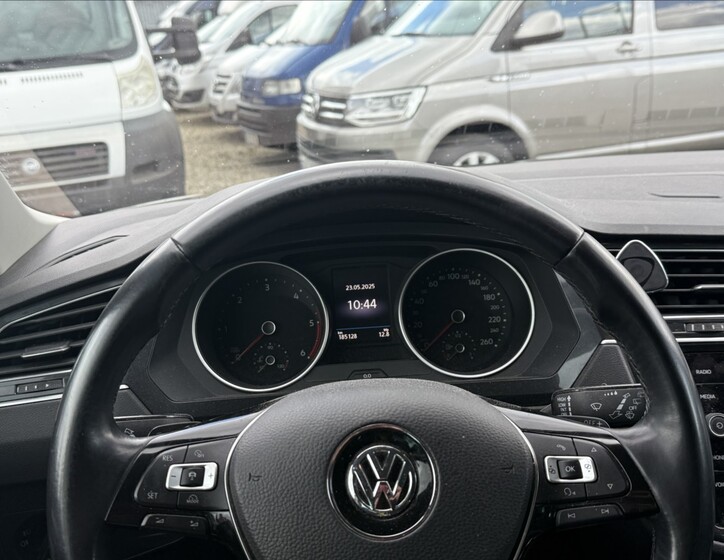 Volkswagen Tiguan 12