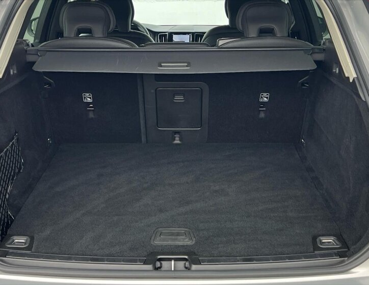 Volvo XC60 SUV 2,0 l 145 kw