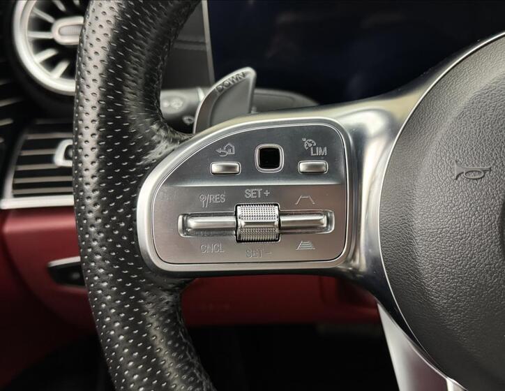 Mercedes-Benz CLS 11