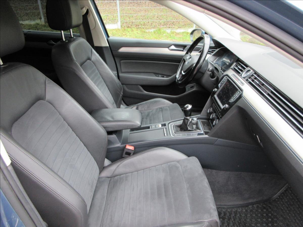 Volkswagen Passat Kombi 1,6 l 88 kw