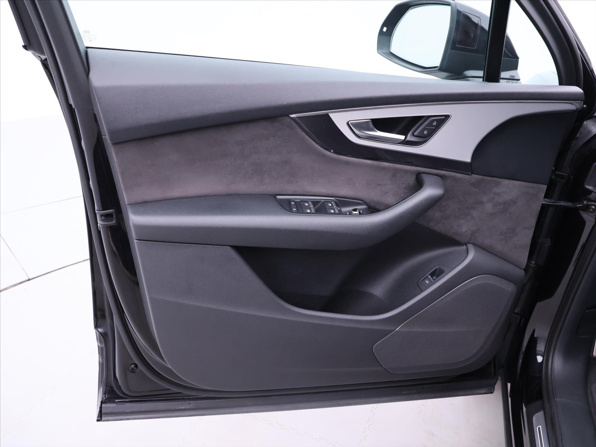 Audi Q7 SUV / Terénní 3,0 l 200 kw