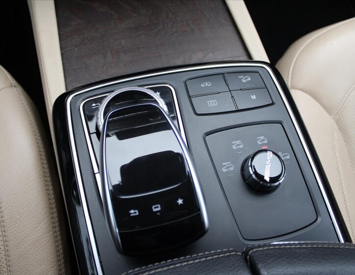 Mercedes-Benz GLE SUV / Terénní 3,0 l 190 kw