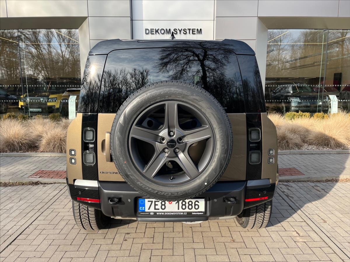 Land Rover Defender SUV / Terénní 3,0 l 183 kw