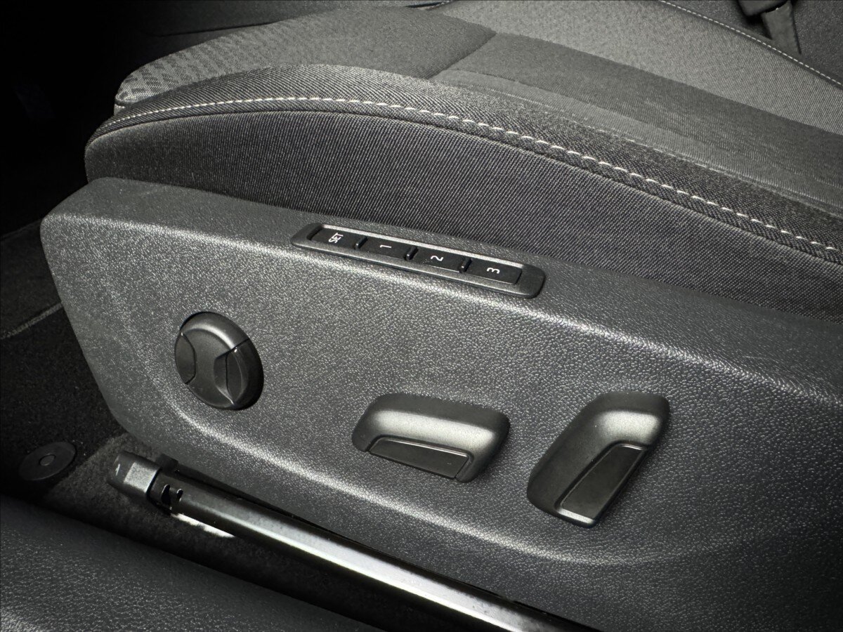 Škoda Octavia Kombi 2,0 l 85 kw