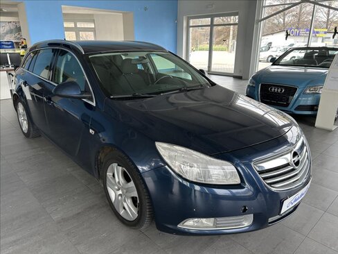 Opel Insignia Kombi 2,0 l 96 kw