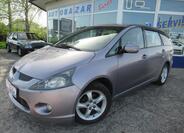 Mitsubishi Grandis 1