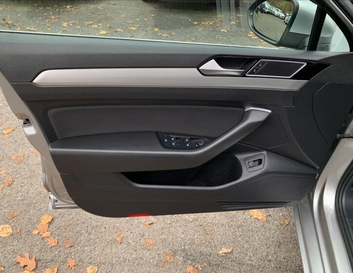 Volkswagen Passat 12