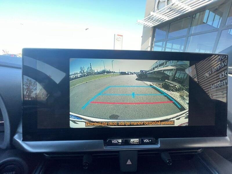 Toyota C-HR SUV / Terénní 2,0 l 112 kw