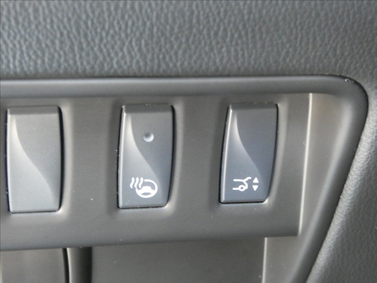 Renault Koleos SUV / Terénní 2,0 l 130 kw