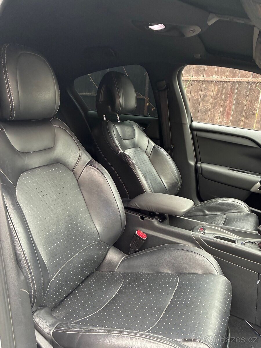 Citroën DS4 Hatchback 2,0 l 120 kw