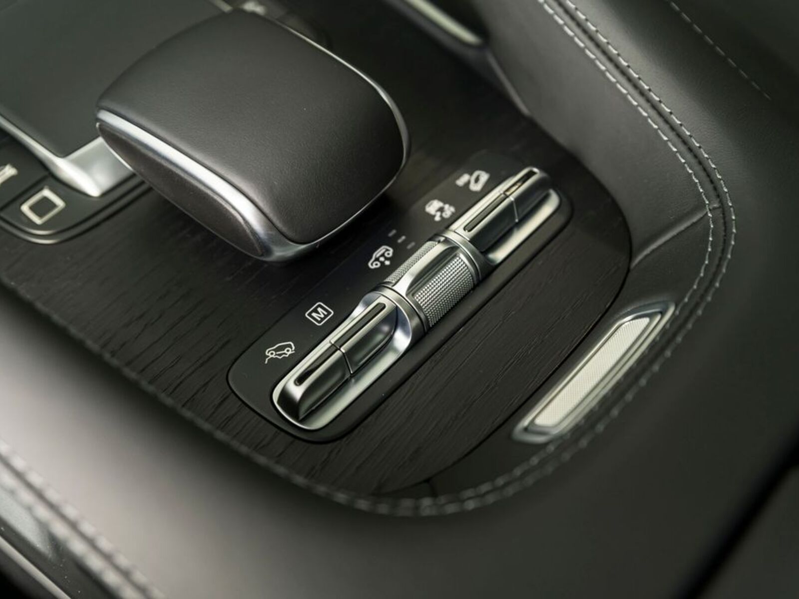 Mercedes-Benz Ostatní 21