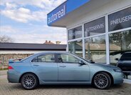 Honda Accord Sedan / Limuzína 2,0 l 114 kw