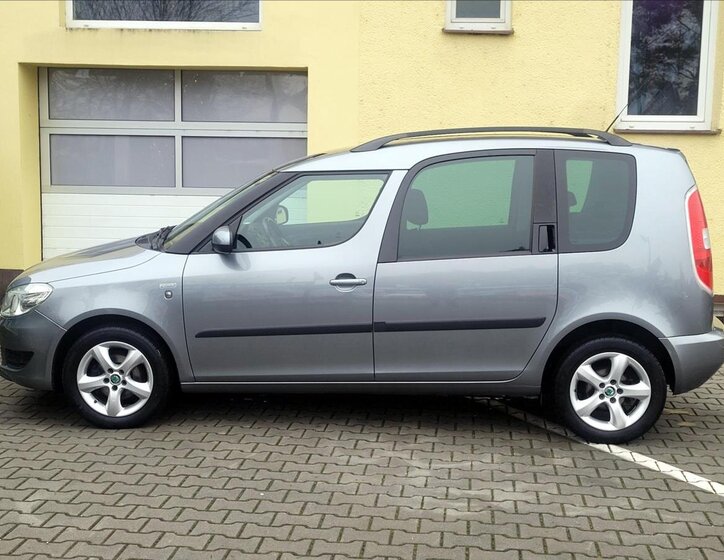 Škoda Roomster 9