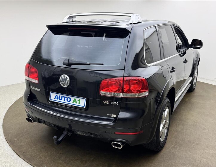 Volkswagen Touareg SUV / Terénní 3,0 l 165 kw