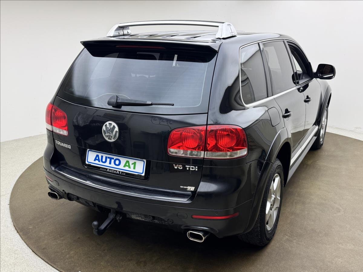 Volkswagen Touareg SUV / Terénní 3,0 l 165 kw