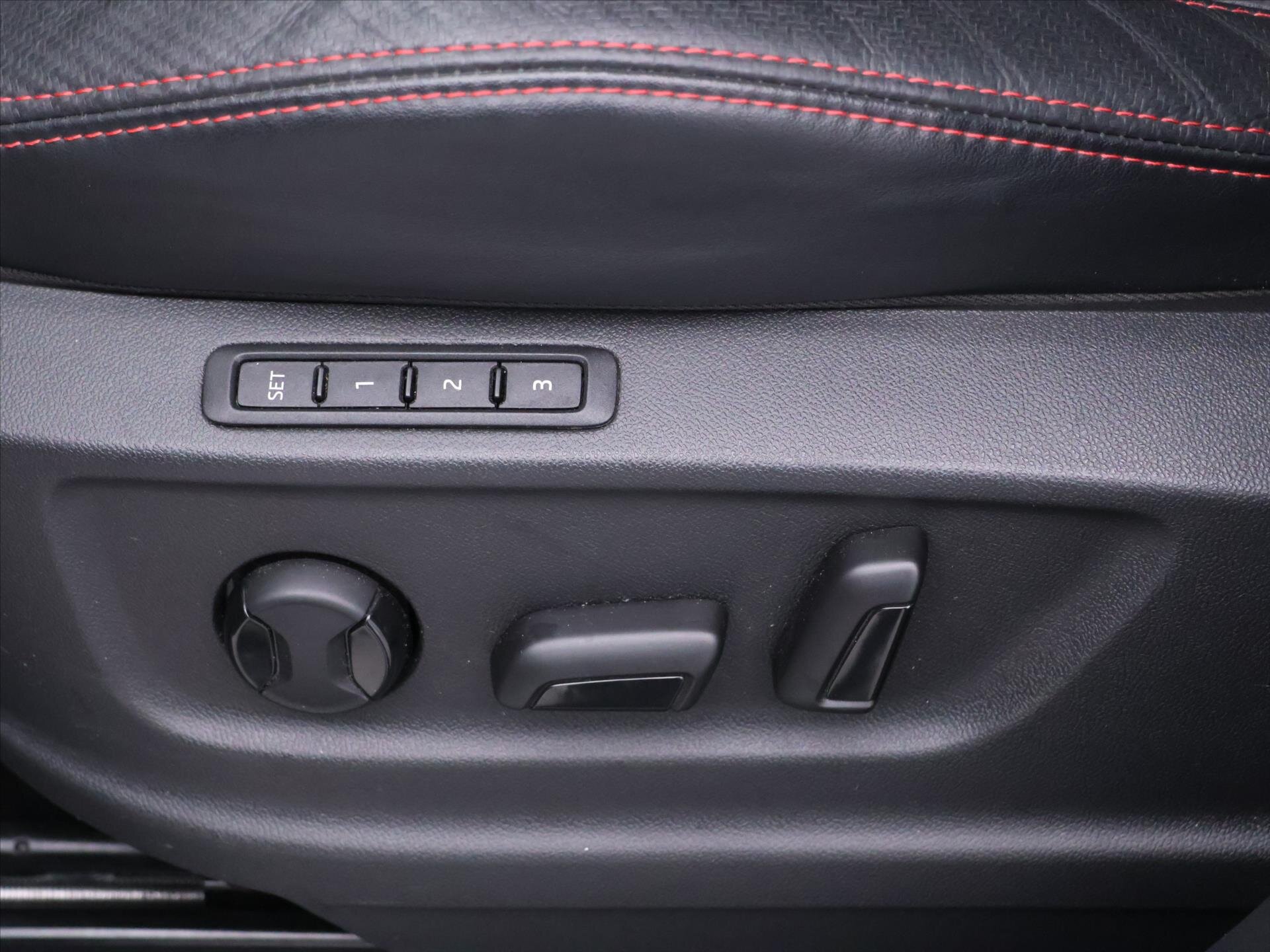 Škoda Kodiaq SUV / Terénní 2,0 l 176 kw