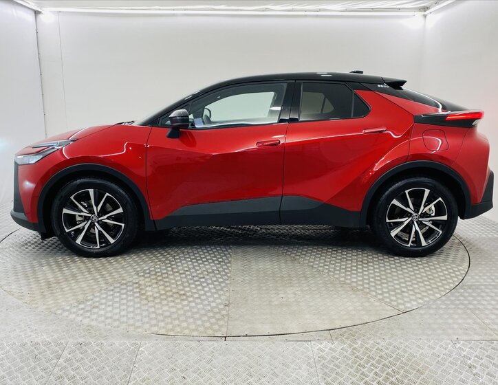 Toyota C-HR 3