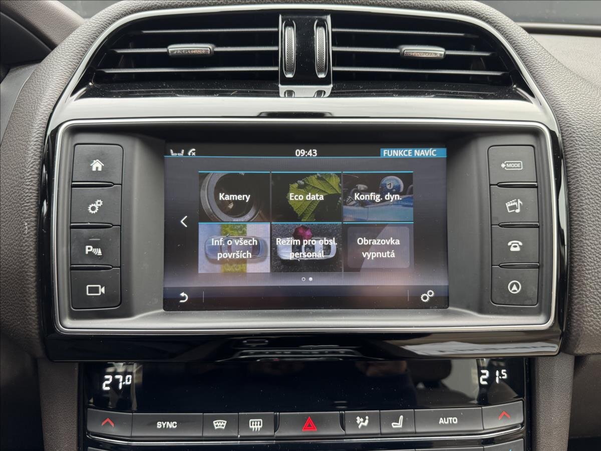 Jaguar F-Pace SUV 3,0 l 221 kw