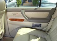 Toyota Land Cruiser SUV 4,7 l 175 kw
