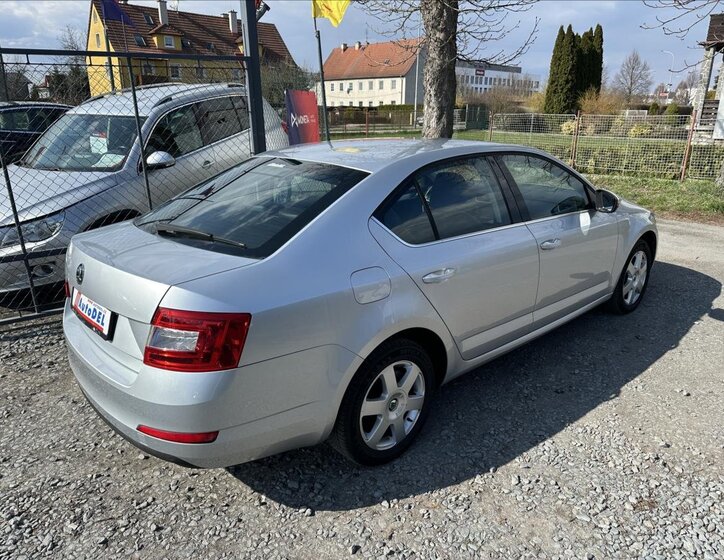 Škoda Octavia Liftback 1,4 l 103 kw
