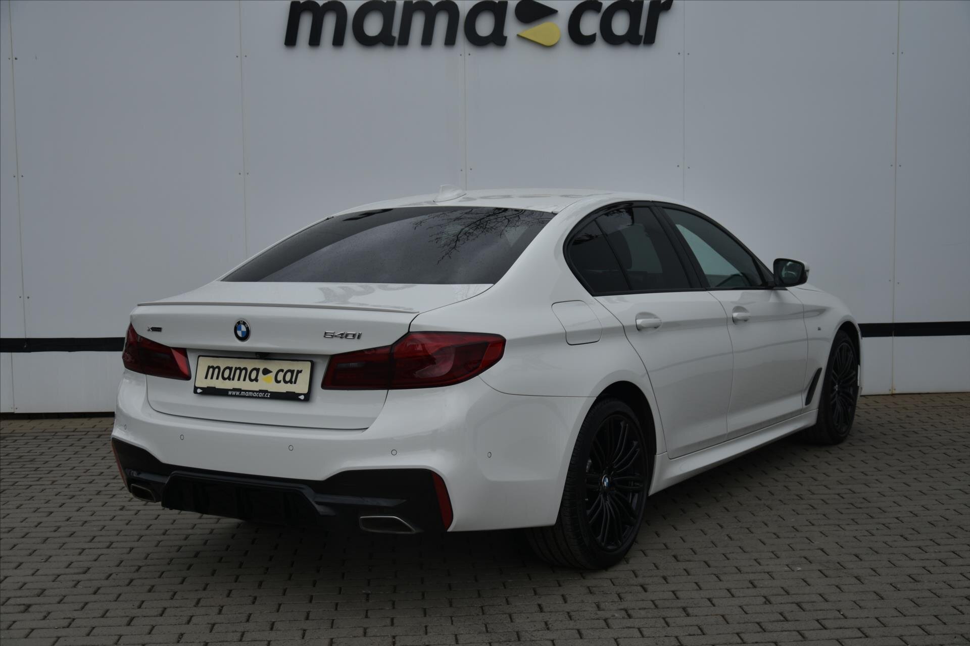 BMW Řada 5 Sedan / Limuzína 3,0 l 250 kw