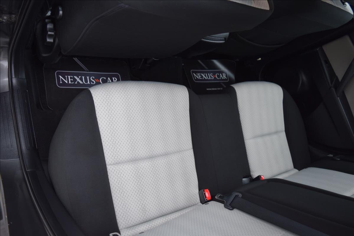 Mazda 3 Hatchback 1,6 l 77 kw