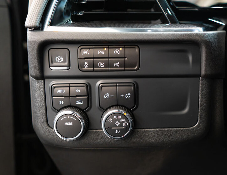 Chevrolet Tahoe SUV / Terénní 6,2 l 313 kw