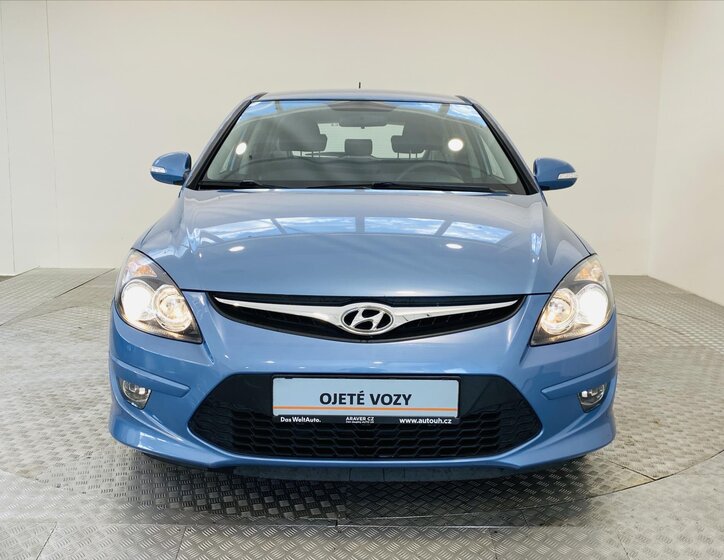 Hyundai i30 4