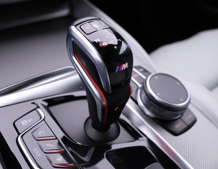 BMW M5 Sedan 4,4 l 441 kw