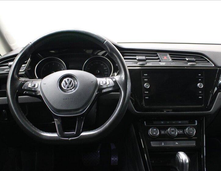 Volkswagen Touran SUV / Terénní 1,4 l 110 kw